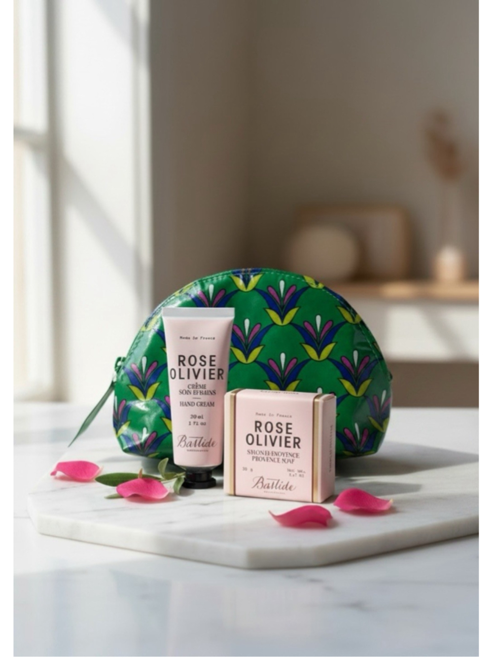 Bastide Rose Olivier Travel Gift Set Hand Cream Soap Cosmetic Bag New Bundle